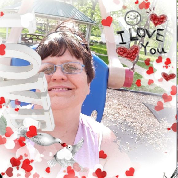 Meet your Posher, April - Picture 1 of 1